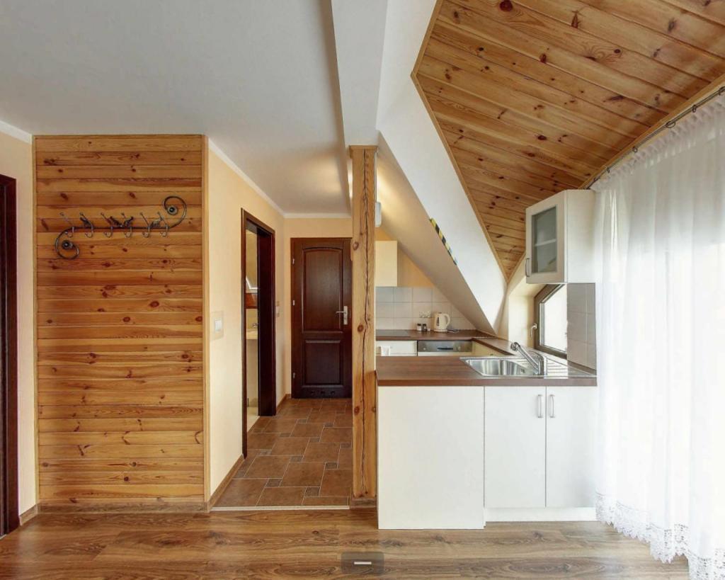 Villa Jura Pokoje Goscinne Zarki Bagian luar foto